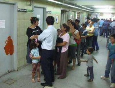 El gobernador instruy� que cobre el que trabaja