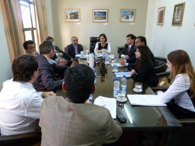 El Senado dio media sanci�n a la Ley que regular� al Registro de la Propiedad Inmueble