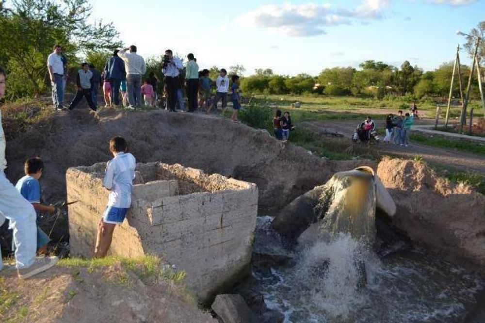 Vecinos reclaman la eliminaci�n de las lagunas de oxidaci�n de la zona oeste