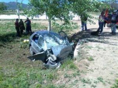 Muri� una mujer en un accidente en la Ruta 146
