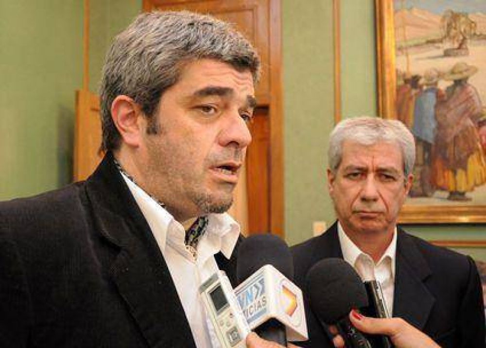 Tabacaleros aguardan $ 66 millones  Del FET 
