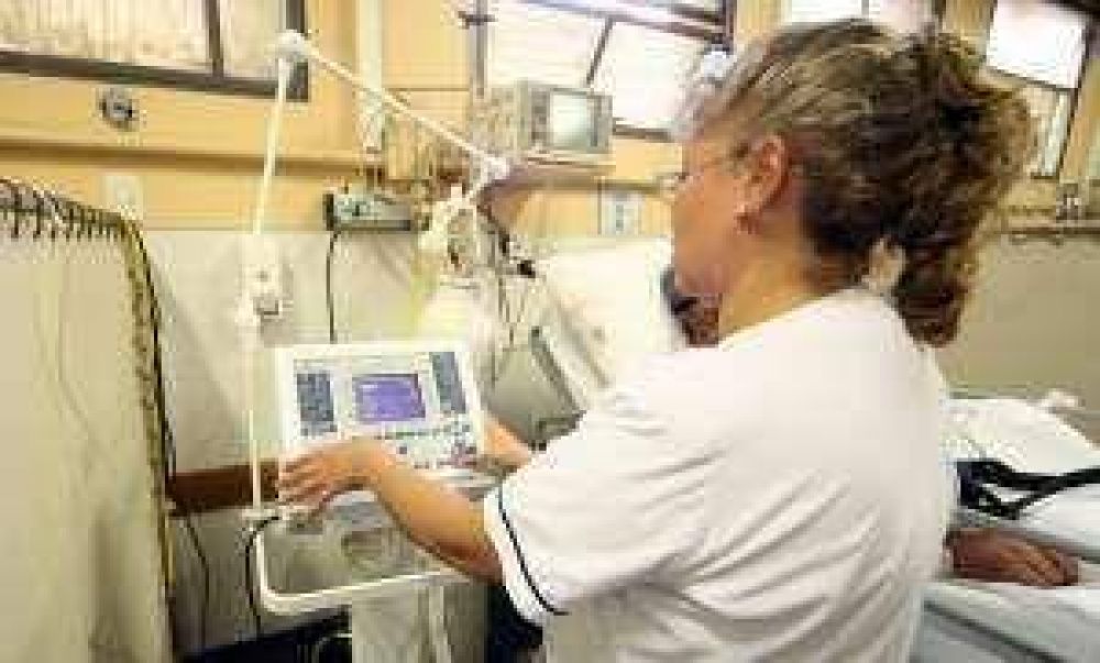 Por mes, dispondr�n de $2 millones m�s para sueldos de la sanidad