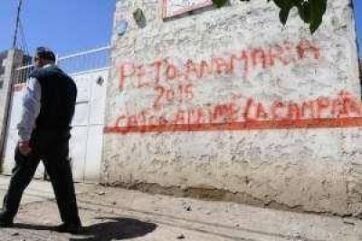 Hay pol�mica en el PJ por unas pintadas en Rivadavia