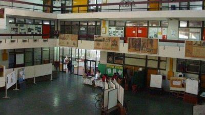  Con alto grado de adhesi�n, se cumpli� el paro por 72 horas en la UNT