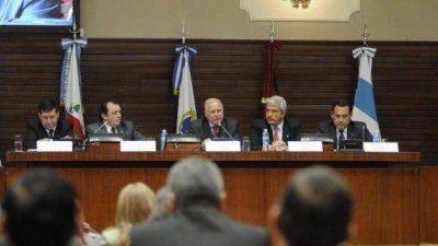  El Parlamento del NOA reclama obras viales para la regi�n