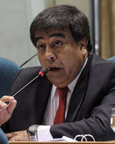Buscan impedir que el Gobierno tome adelantos de regal�as