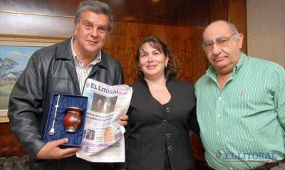 Se presenta hoy la alianza gr�fica entre el diario El Litoral y la revista Paparazzi