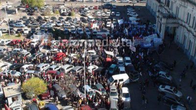 Agmer pone fecha l�mite al gobierno en el conflicto docente	
