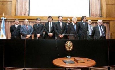 Juraron cuatro jueces federales