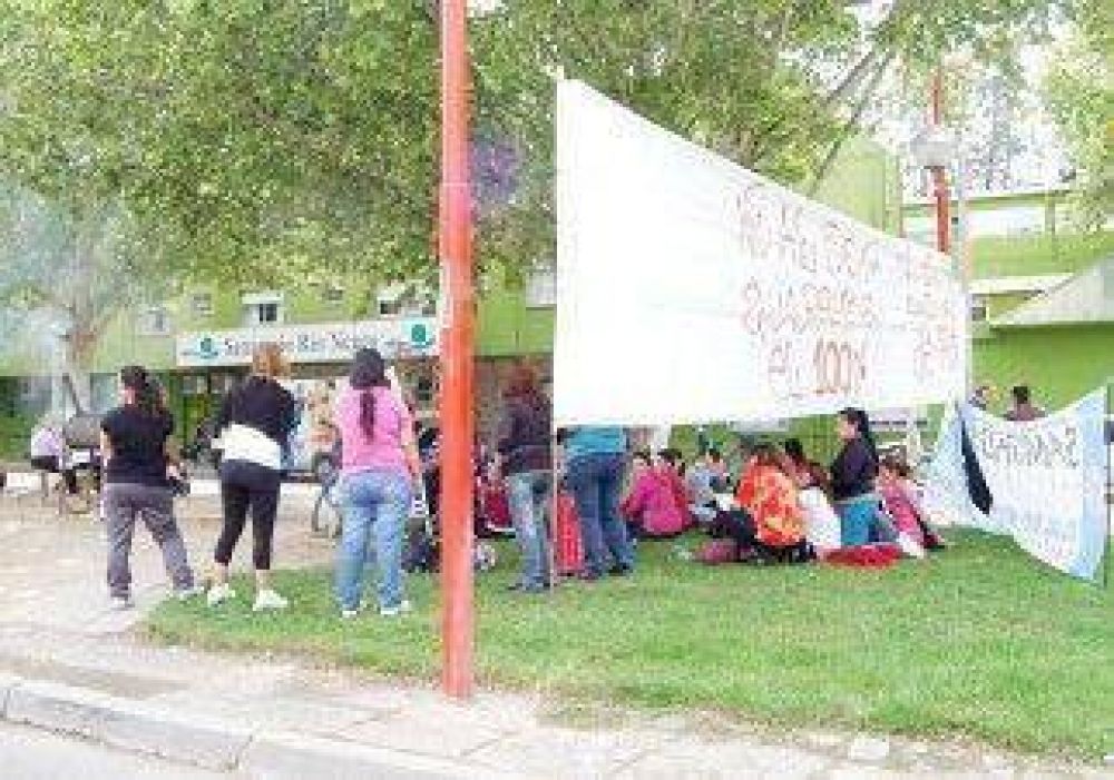 Levantan hoy el paro en el Sanatorio R�o Negro 