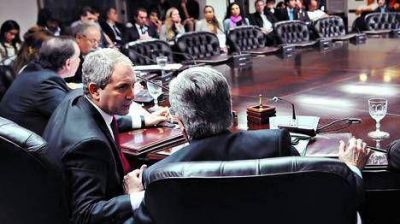 El Gobierno busca dilatar el juicio de fondo sobre la ley de medios