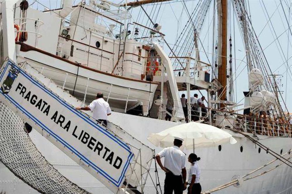 Chispazos entre Defensa y Canciller�a por la Fragata