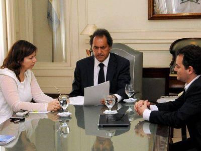 Scioli confirm� que pagar� los bonos en d�lares