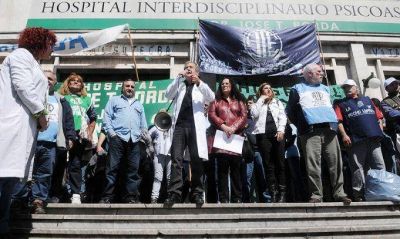 Los trabajadores del Borda denuncian un descuento arbitrario en sus haberes