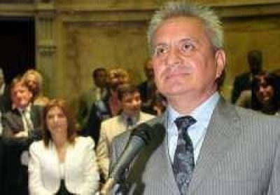 Maldonado quiere que se paguen los bonos en la moneda de emisi�n