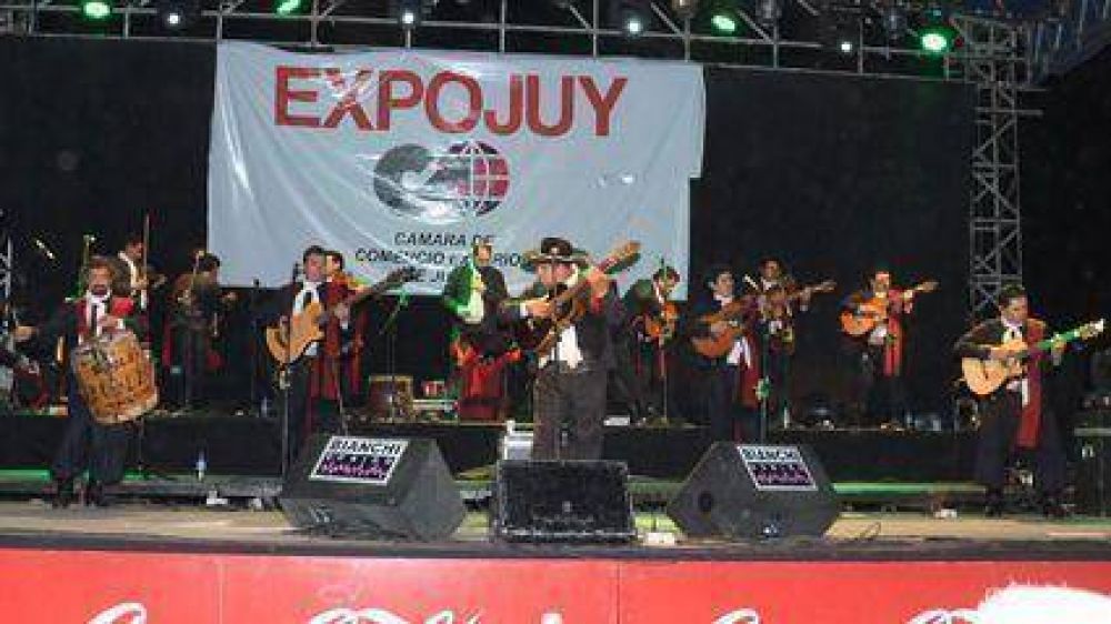 Vibrante actuaci�n  Chaque�o Palavecino 