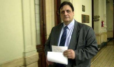 �El oficialismo local quedar� en jaque con el adelantamiento�