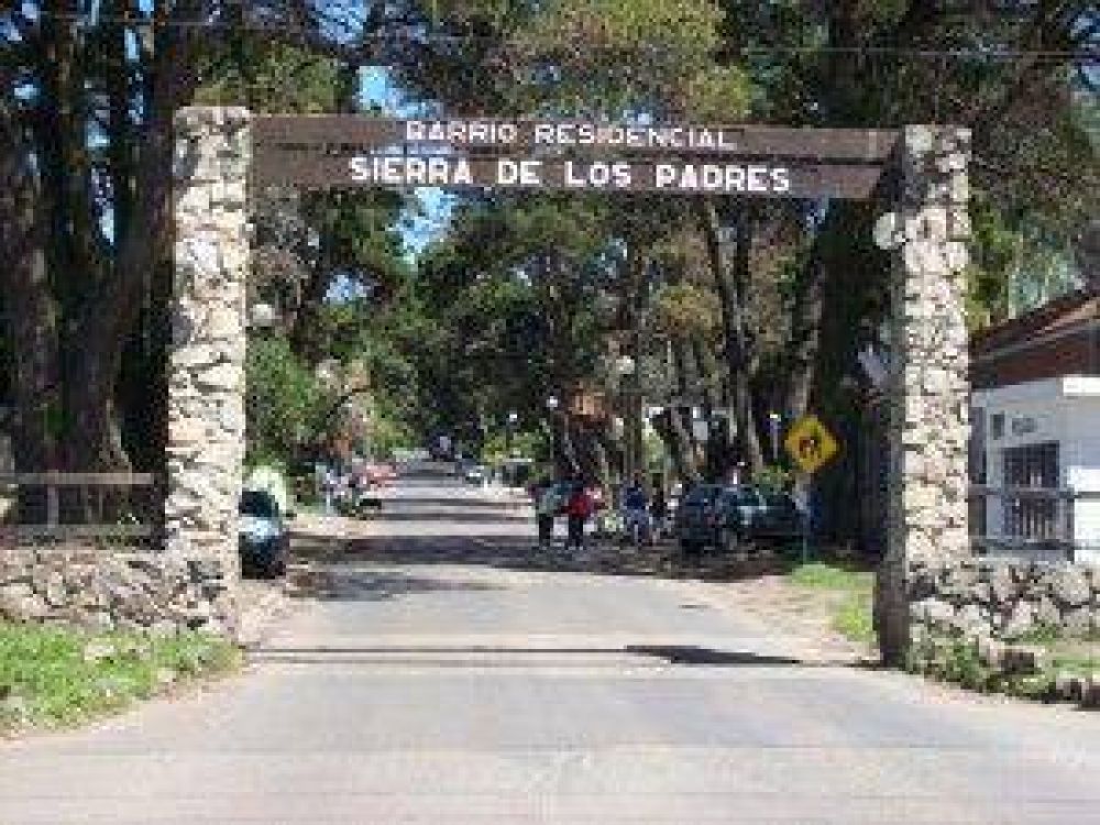 Feria de emprendedores en Sierra de los Padres
