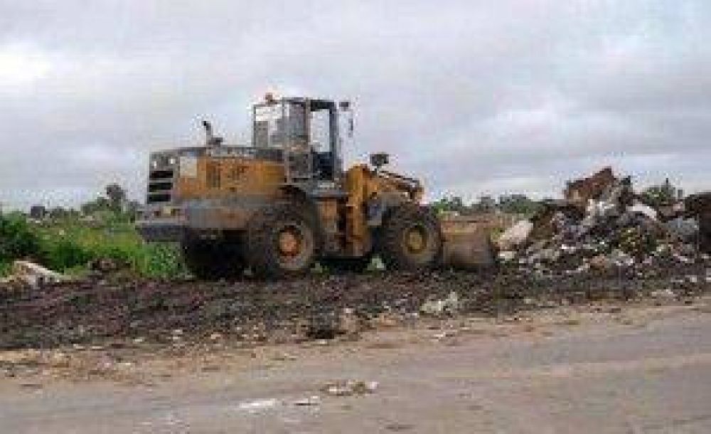 �Hemos reducido notablemente el volumen de basura acumulada en los eco-puntos�