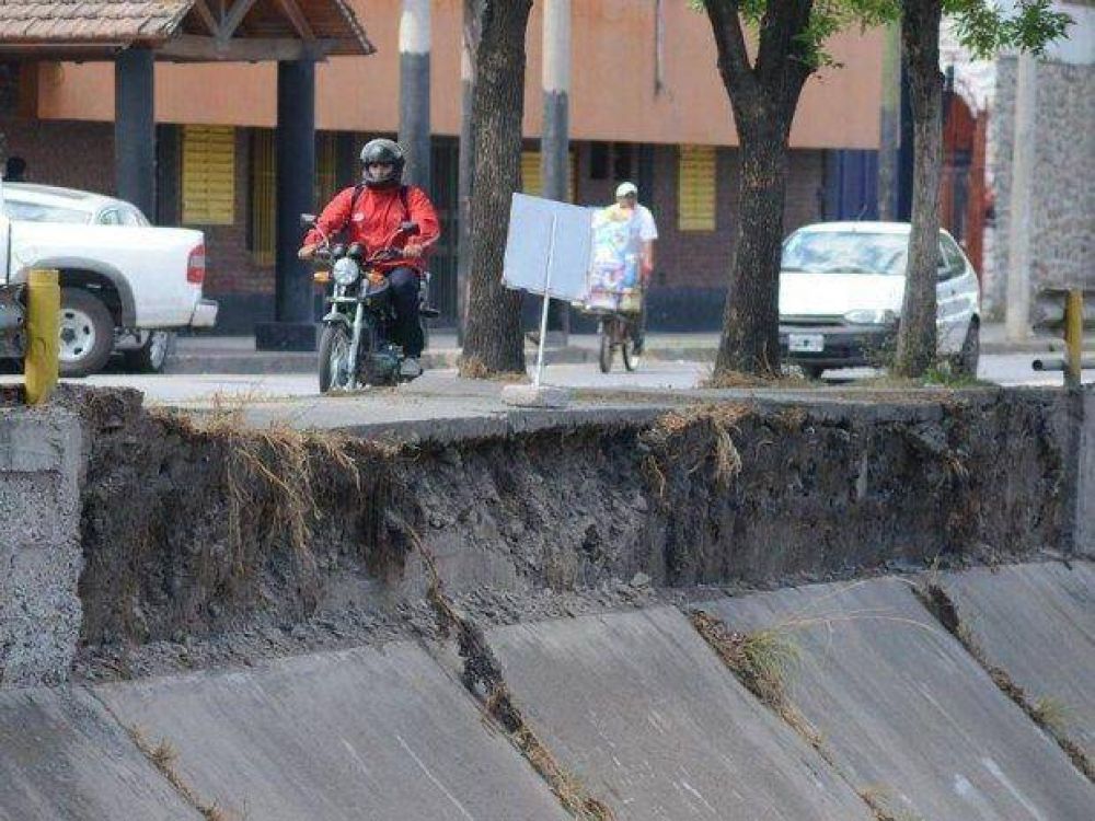 Anuncian obras para evitar inundaciones