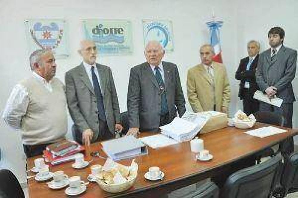 Licitaron obras h�dricas por $30 millones para la localidad de Herrera