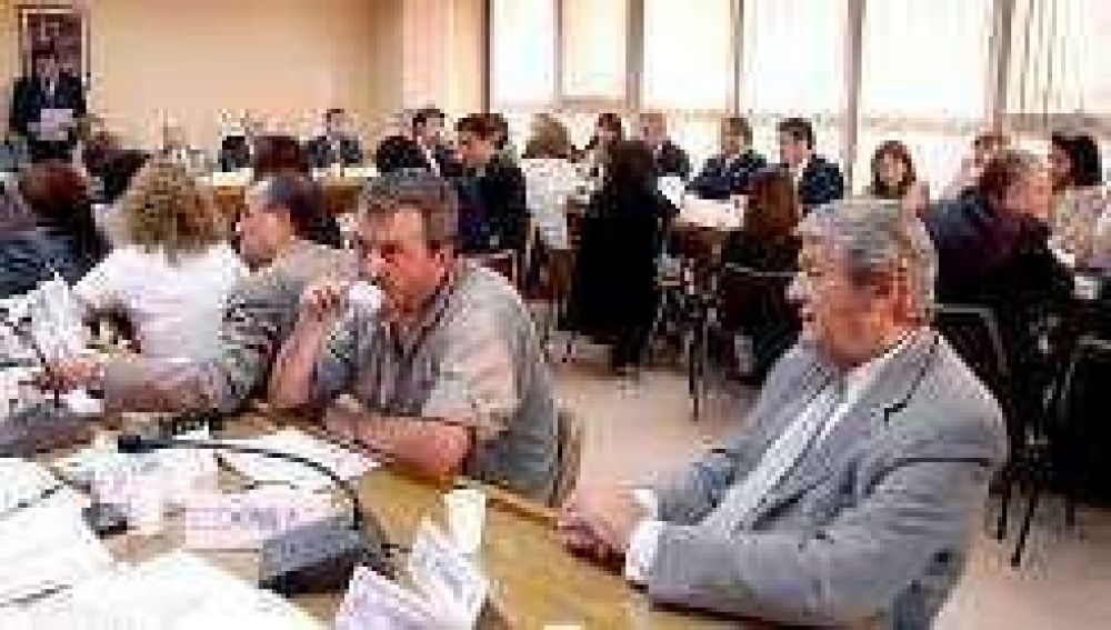 Diputados aprobar�a hoy el adelanto de las elecciones