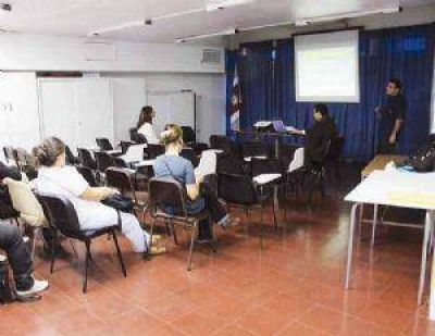 Ayer finaliz� el curso de actualizaci�n sobre alergias