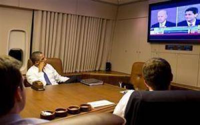 El debate de los vices levanta la moral de la campa�a de Obama