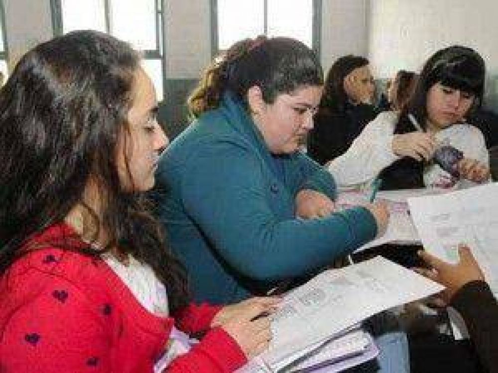 En Lomas, los estudiantes eligen las ciencias exactas