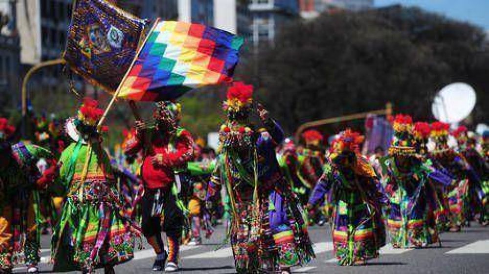 Fiesta de colores en la 9 de julio