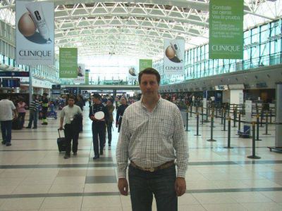 El Intendente Municipal emprendi� su viaje a China