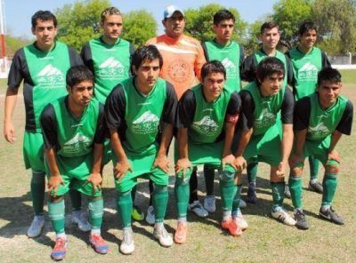 Ferro empat� con Parque Daza; �Tesho� m�s c�modo