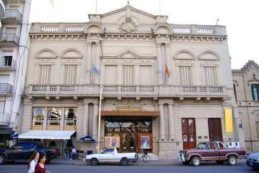 Se cumplieron 20 a�os de la reinauguraci�n del Teatro Espa�ol 