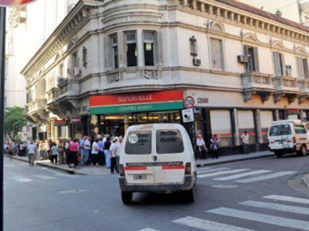 Llueven las multas viales en Rosario tras la implementaci�n de los carilles exclusivos