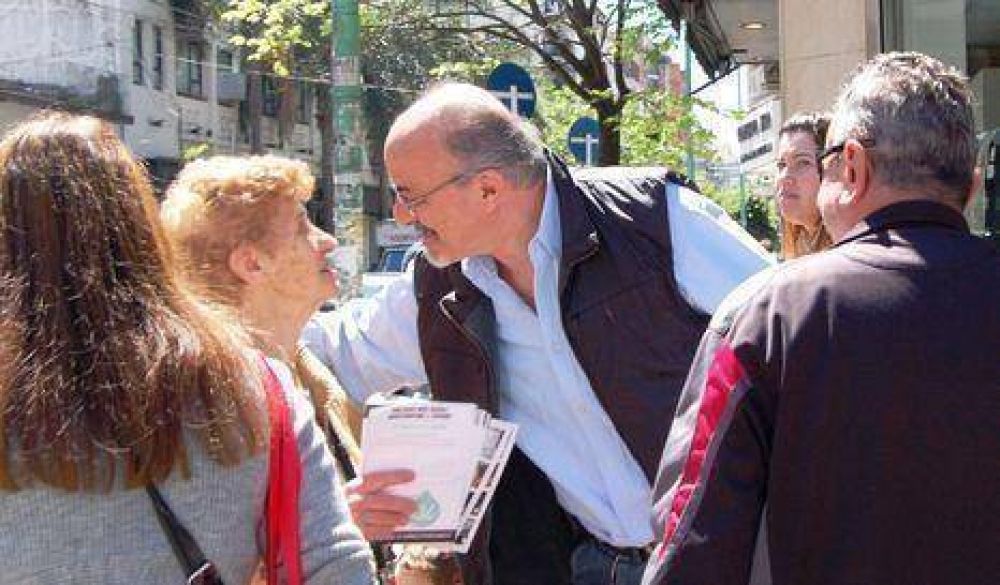 Tomada recorri� barrios de la Ciudad