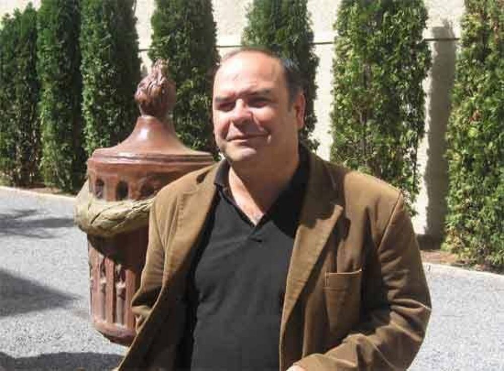 Mansilla: �el municipio no tiene que tirar la pelota siempre para arriba�