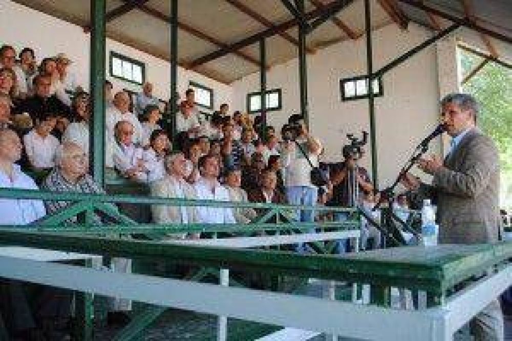 Villa Mercedes: el Gobernador asisti� a la inauguraci�n de la expo rural 2012