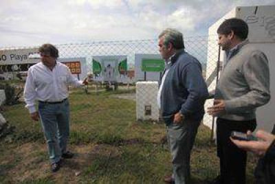 Presentaron proyecto para el acceso p�blico a playas del Sur