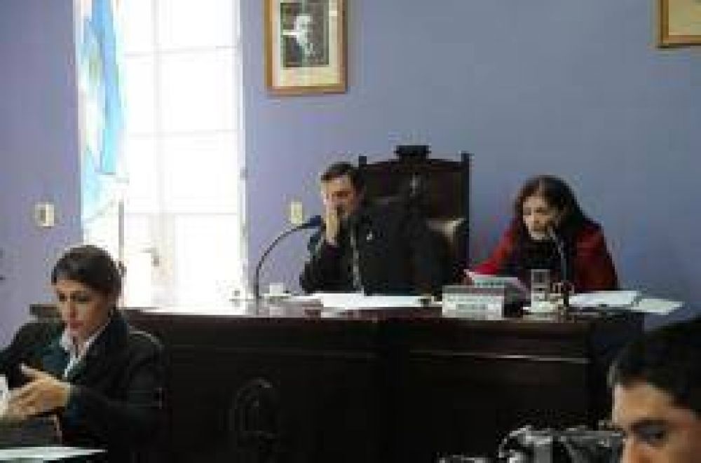 Surgen disputas en la renovaci�n de cargos