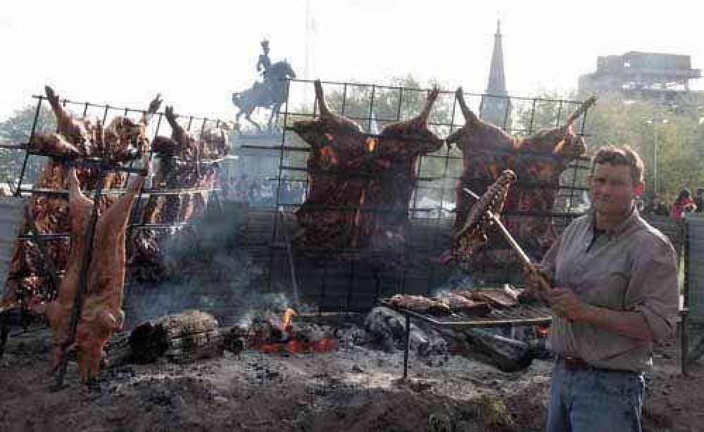 Finalizan los festejos por los 131 a�os