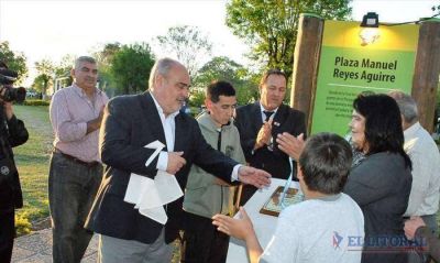Cruz de los Milagros celebr� su aniversario evocando el legado patri�tico de su fundador