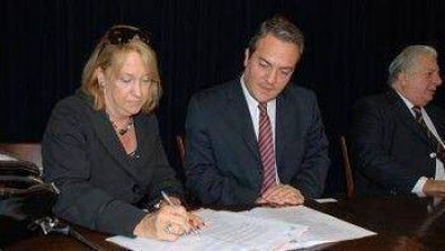 Para el Gobierno, los �ndices de desempleo en el pa�s �no son alarmantes�.