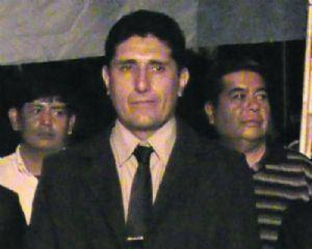 Denuncian que el ex intendente Quintar dej� �el parque automotor destrozado�