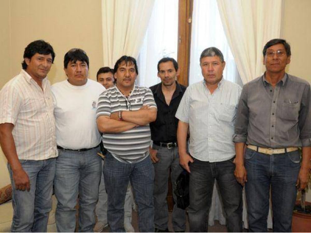  Tras reuni�n: desde la UOCRA sostienen que si Fellner �no cumple con sus dichos, los trabajadores constructores marcharemos de nuevo�