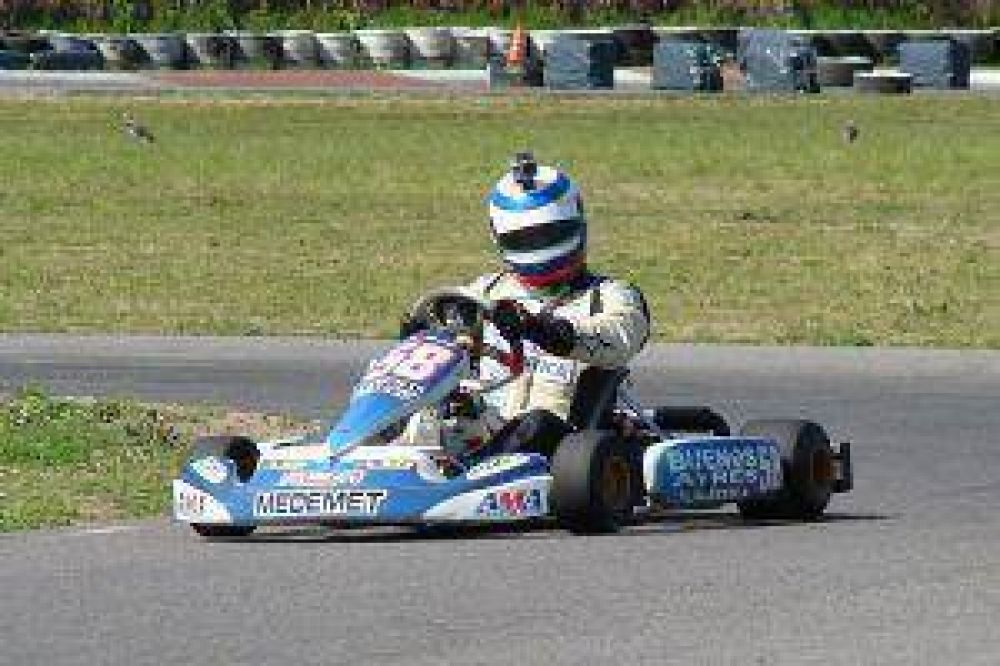 Henry Martin gan� su pase para el Mundial de Karting