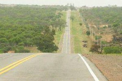 A inicios de 2013 se terminar� de construir una v�a tur�stica entre Las Termas y Guasay�n