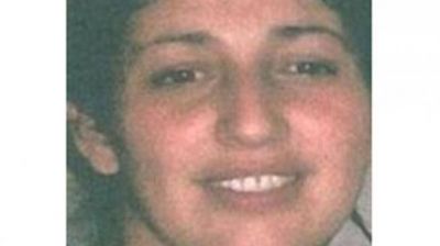Matan a una joven y la tiran en un campo