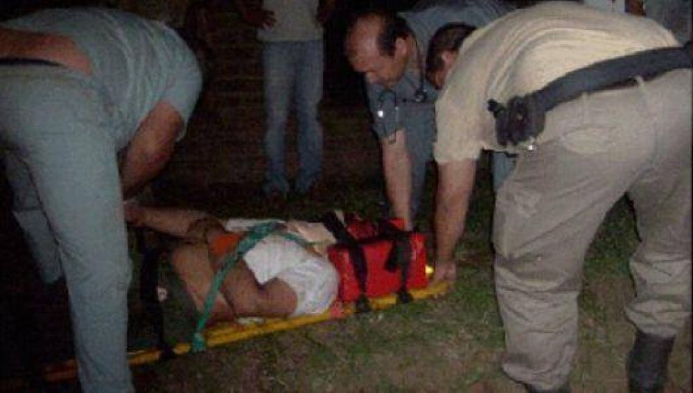 Un joven muri� al chocar contra un �rbol en Ruta 5