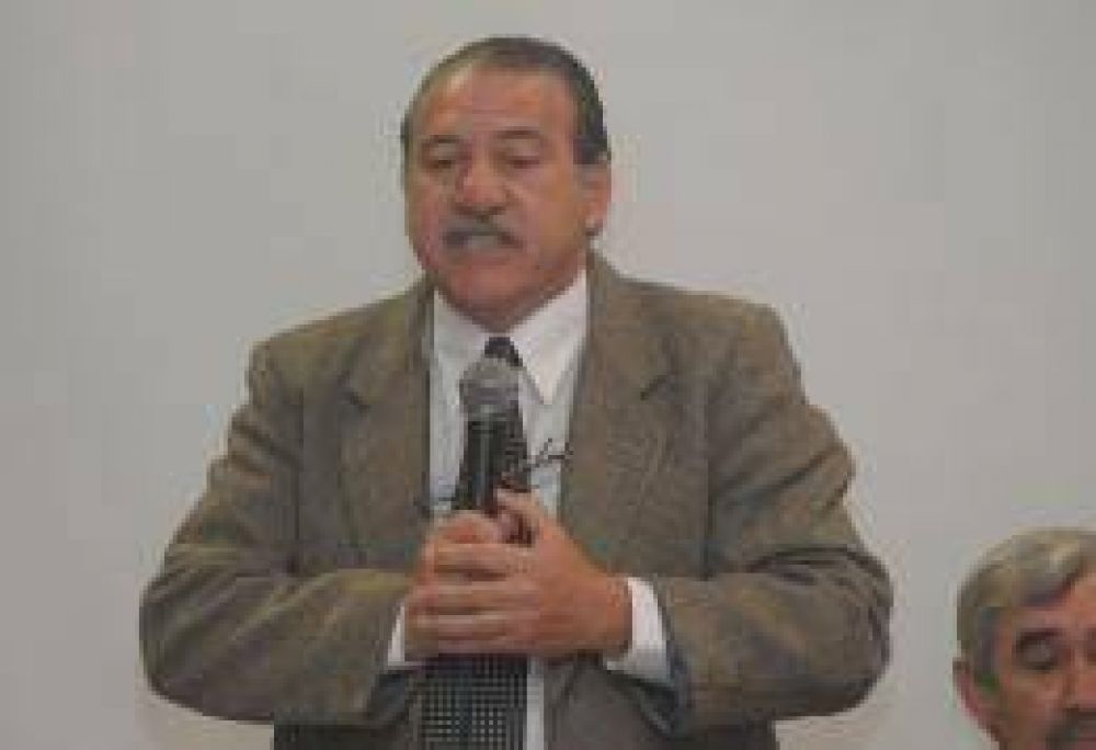 Un ex edil busca anular su destituci�n