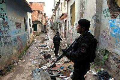 La polic�a de R�o ocup� otras cuatro favelas controladas por los narcos